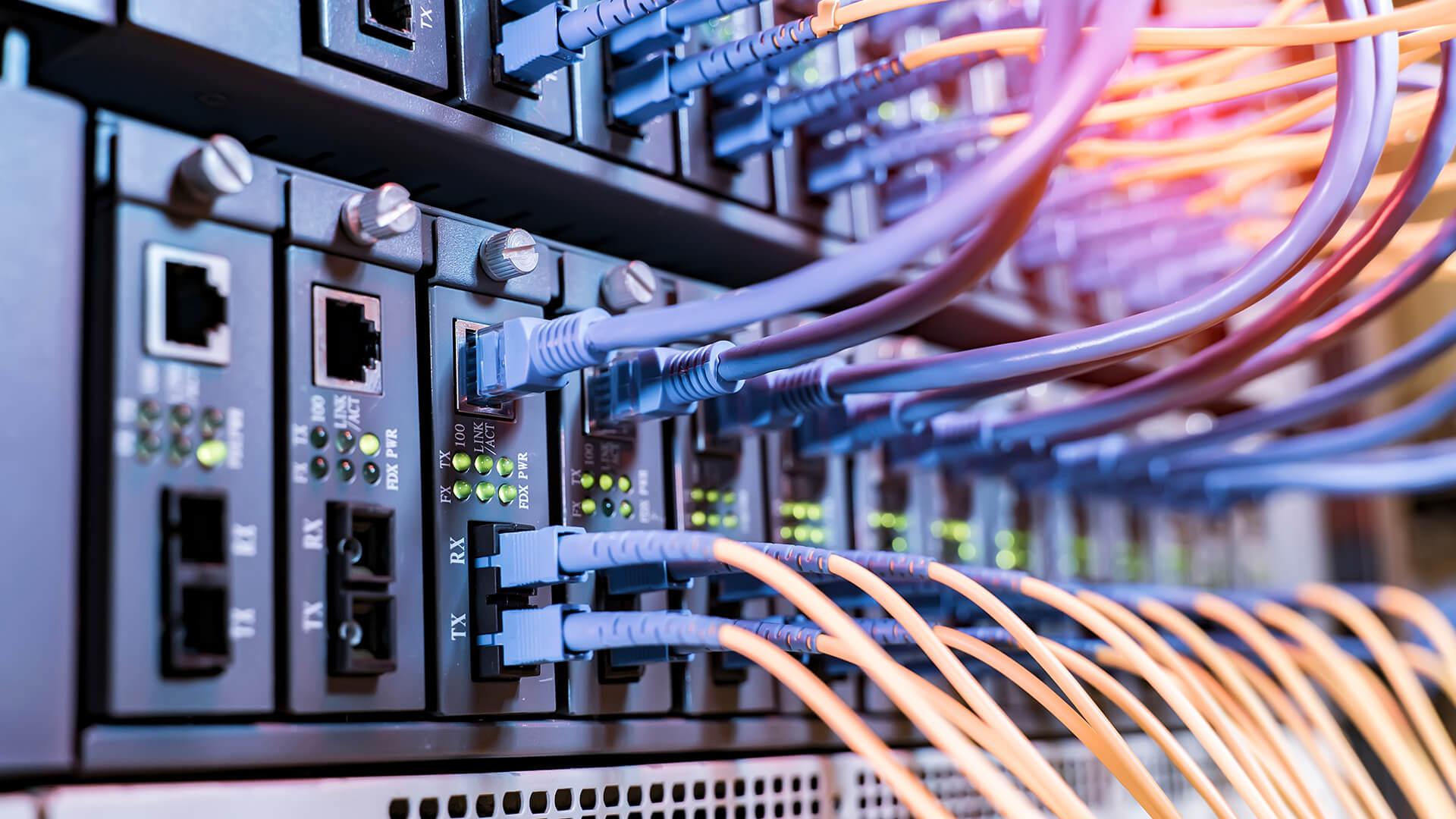 Der ultimative Leitfaden zur effizienten Serverraumkühlung