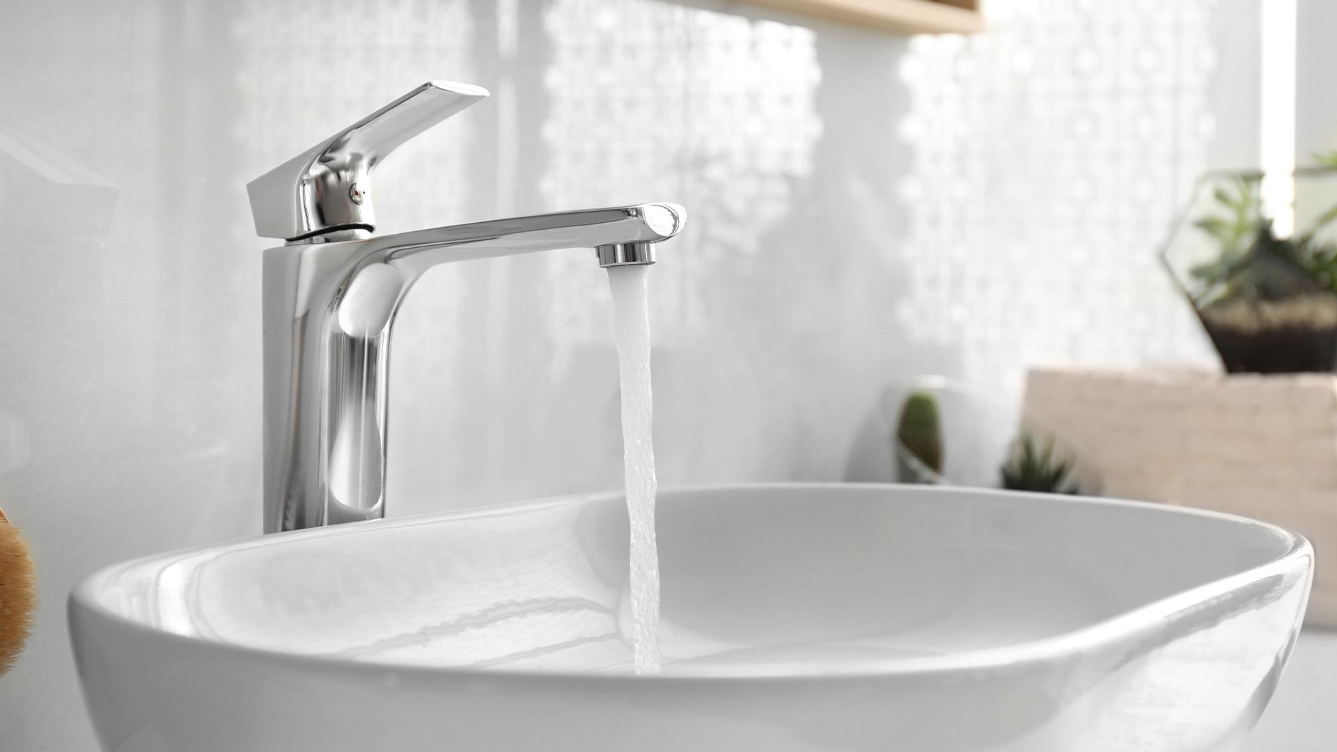 Warmwasser im Winter sparen: So senkst du den Verbrauch ohne Komfortverlust